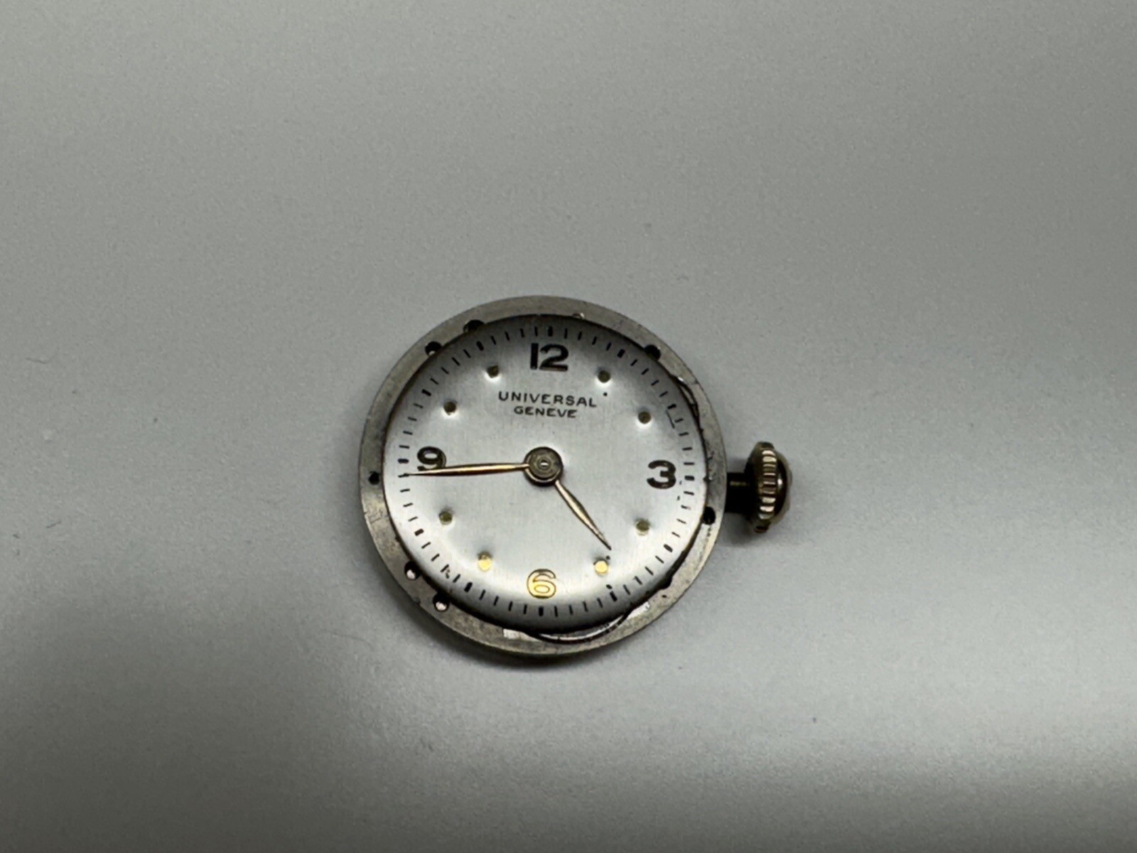 universal geneve & movado ladies wristwatch movements only working !