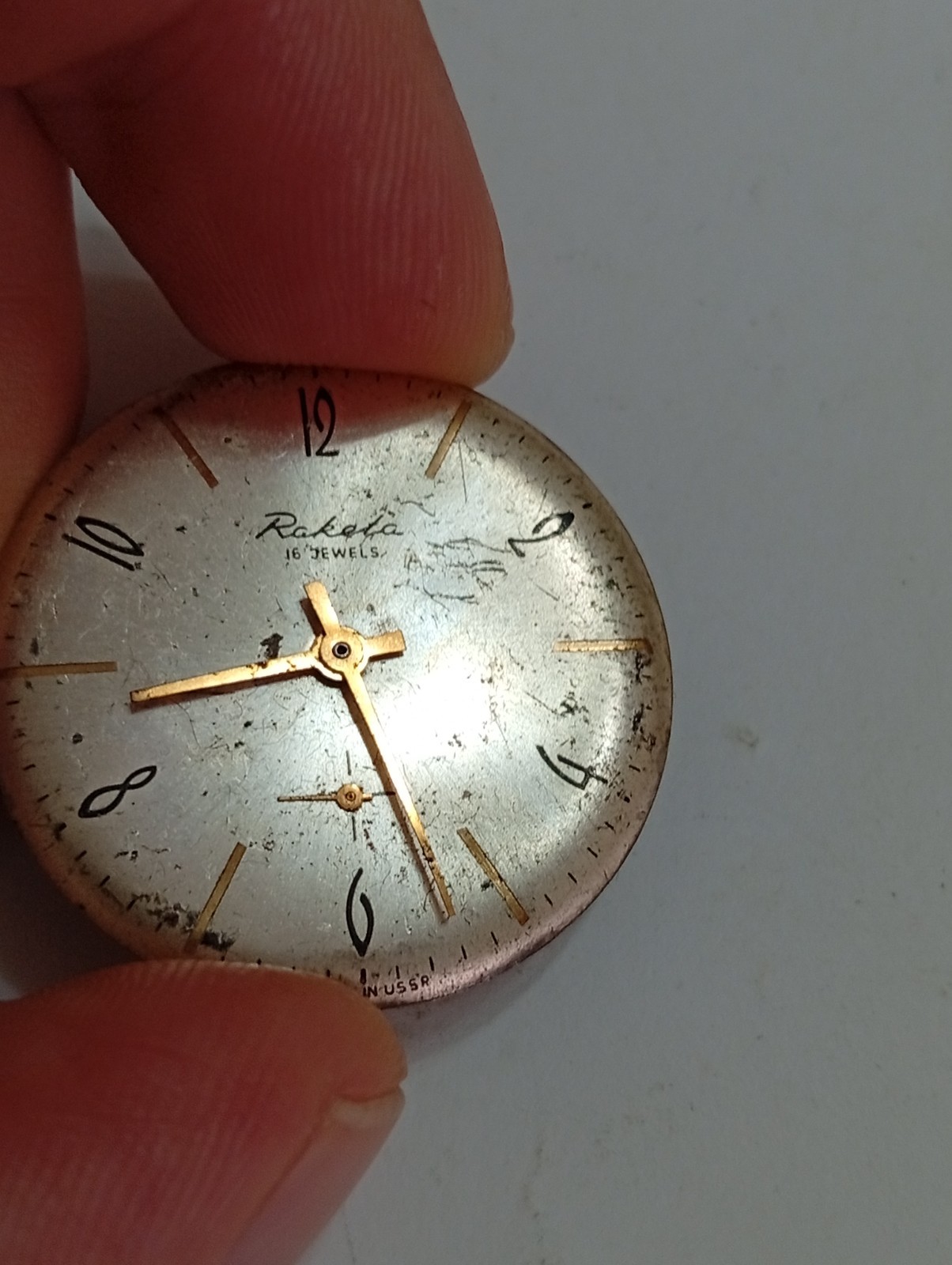 Raktea Watch Movement, Caliber 2603, 16 Jewels, USSR — FOR PARTS