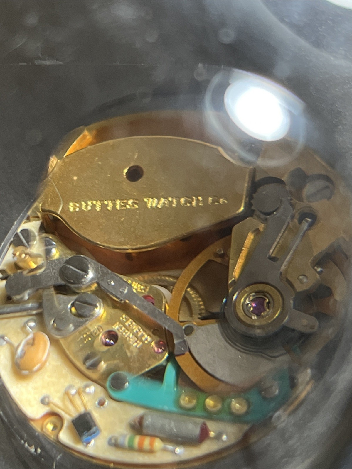 Buttes Watches ESA Watch Movement Y2 9154 Automatic Authentic Swiss Made