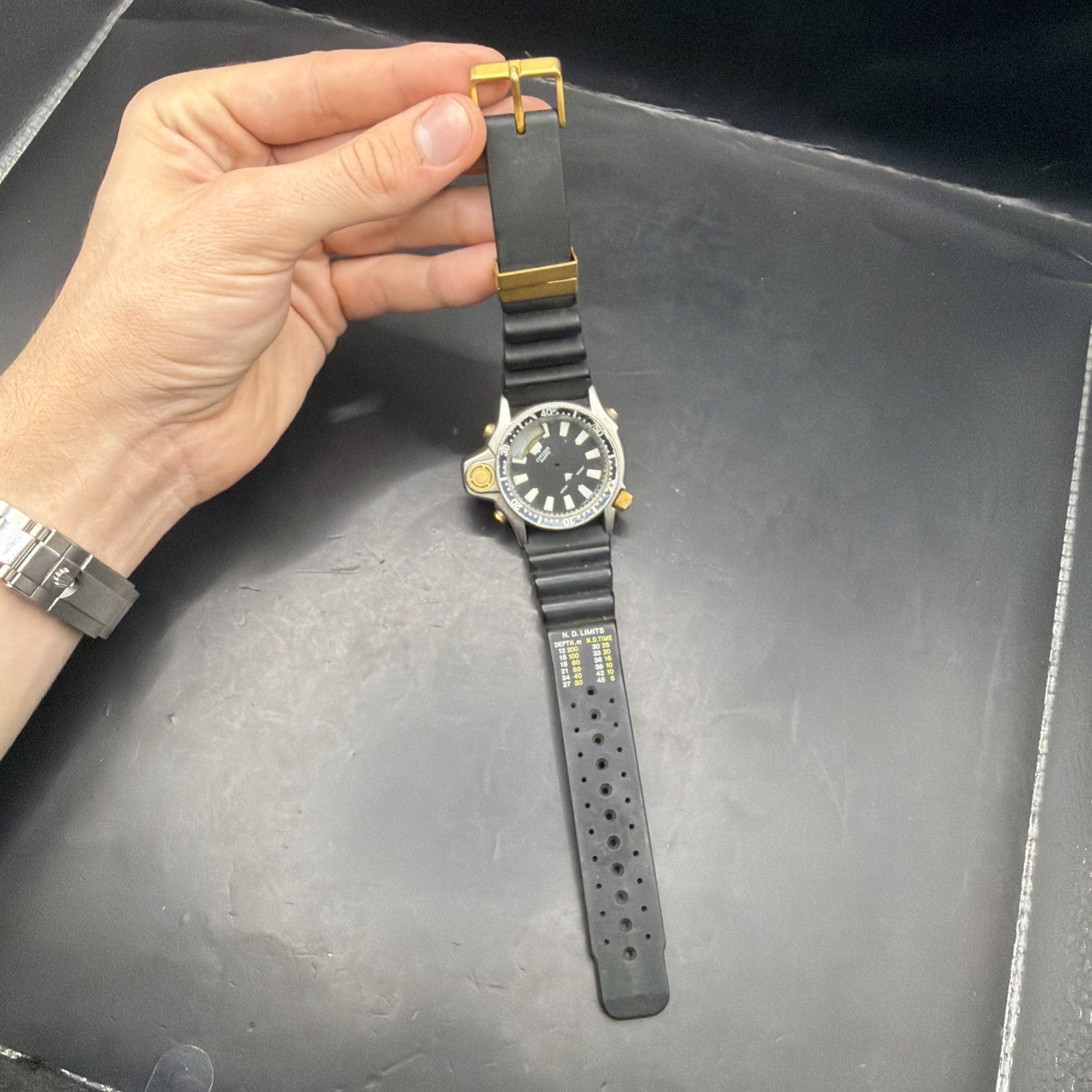 HARD TO FIND CITIZEN C022-088093 AQUALAND SS BVT010609 PARTS CASE AND STRAP