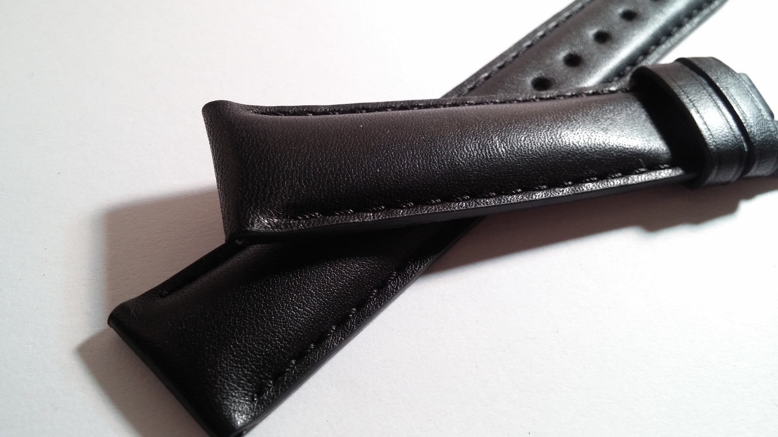 Longines BAND Black leather, black stitch 18/16mm, 75/115mm lengths, LONG