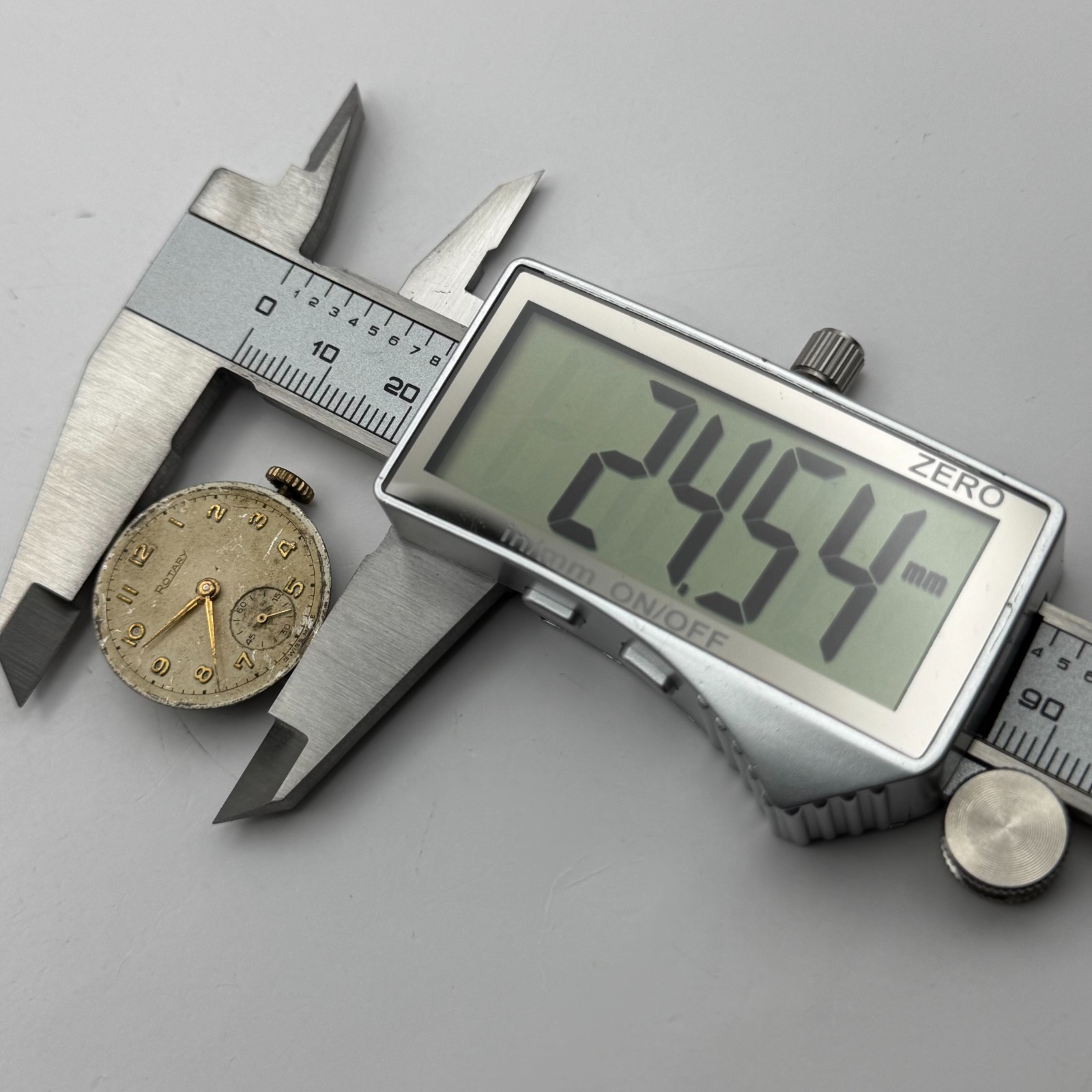 Rotary 440 Watch Movement Swiss 15 Jewels Manual Wind Parts Repair 23.4mm