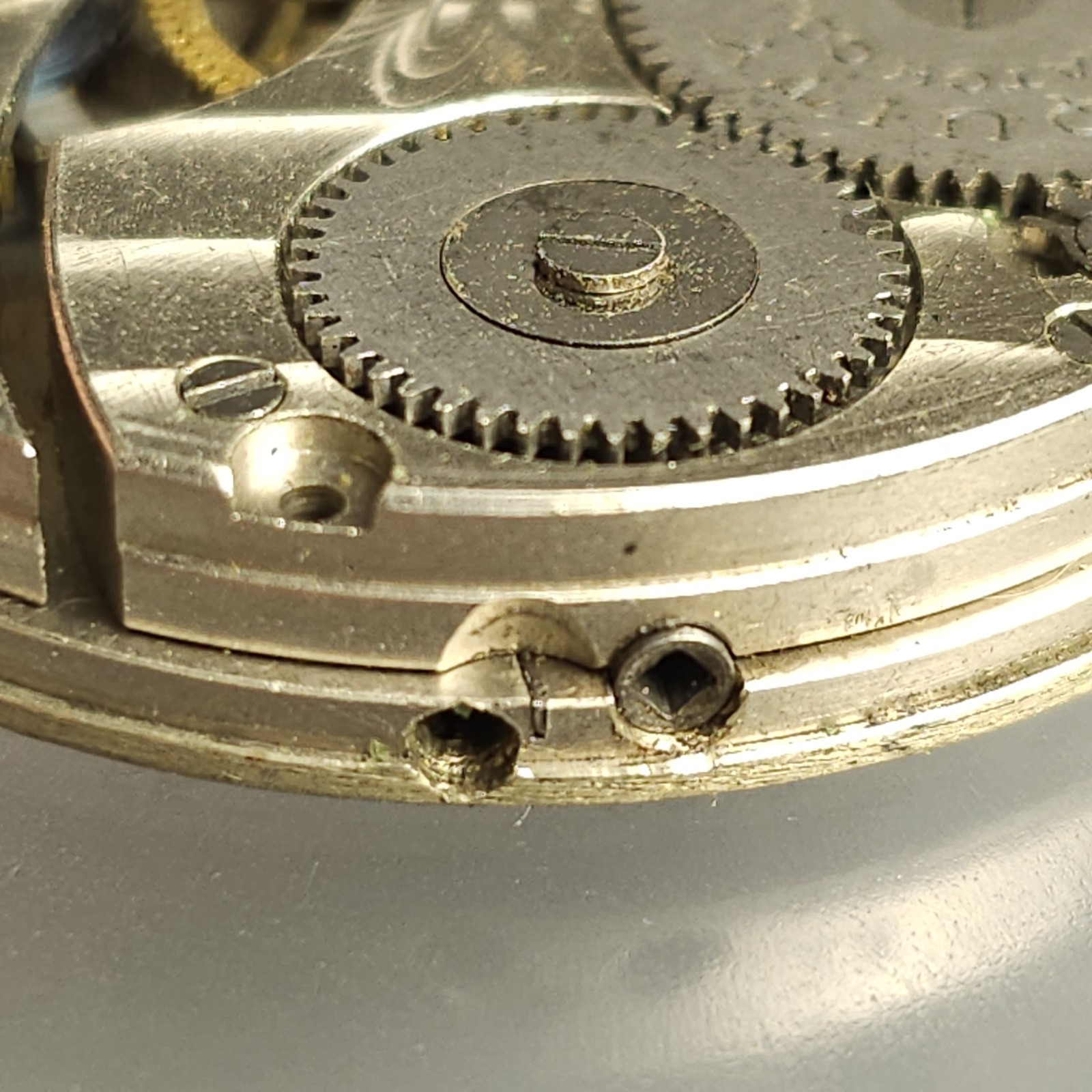 1914 Waltham Equity Pocket Watch Movement 17s 7j Boston