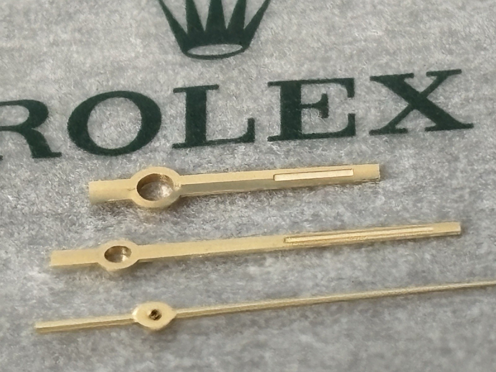 Rolex Genuine Set Of Gold Hands For Cal: 3135,3035 Model 16233 Excellent Conditi