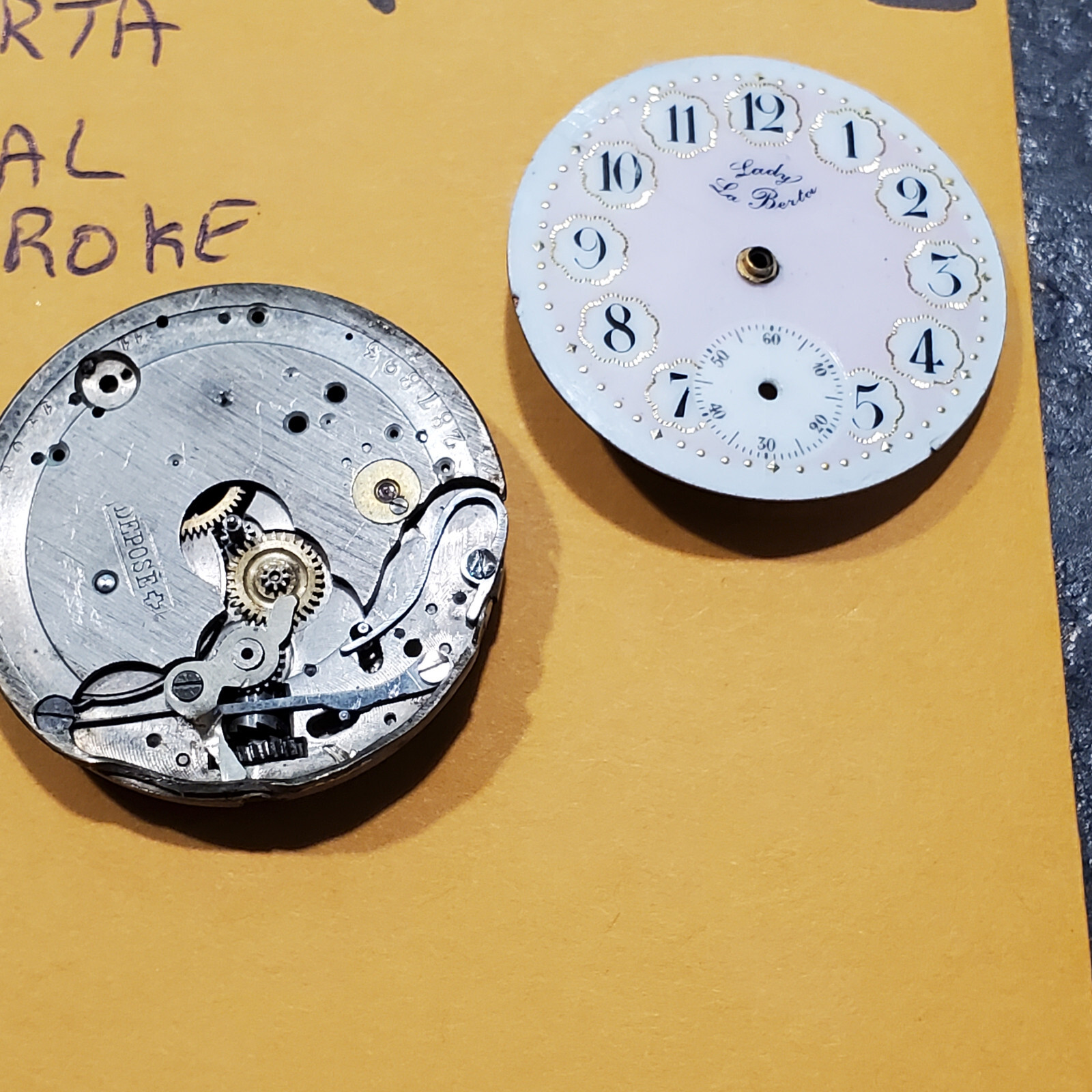 LADY LA BERTA 0s POCKET WATCH MOVEMENT PW232