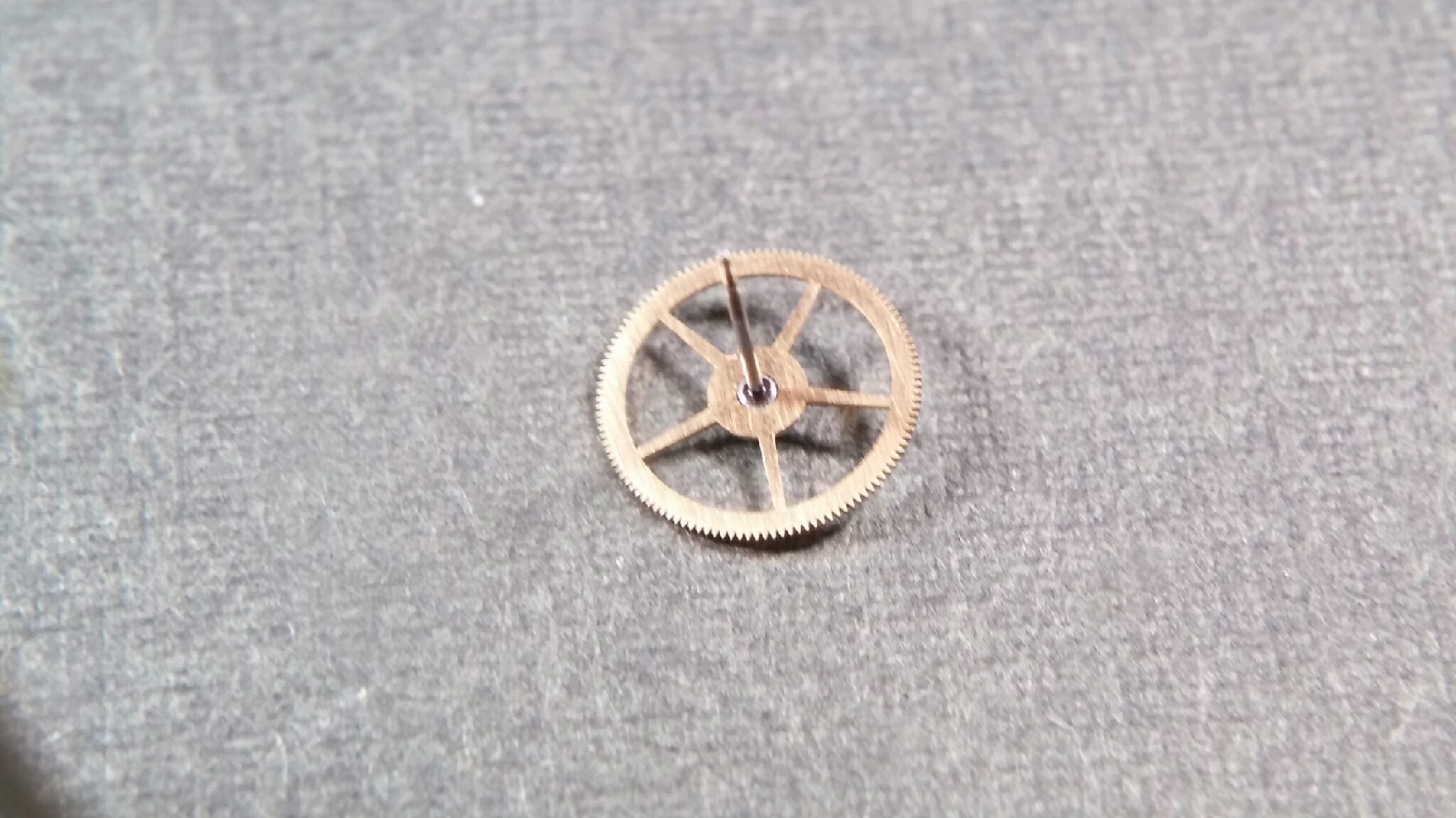 Genuine Rolex 3035 5014 Second Wheel, Genuine, for watch parts/repair