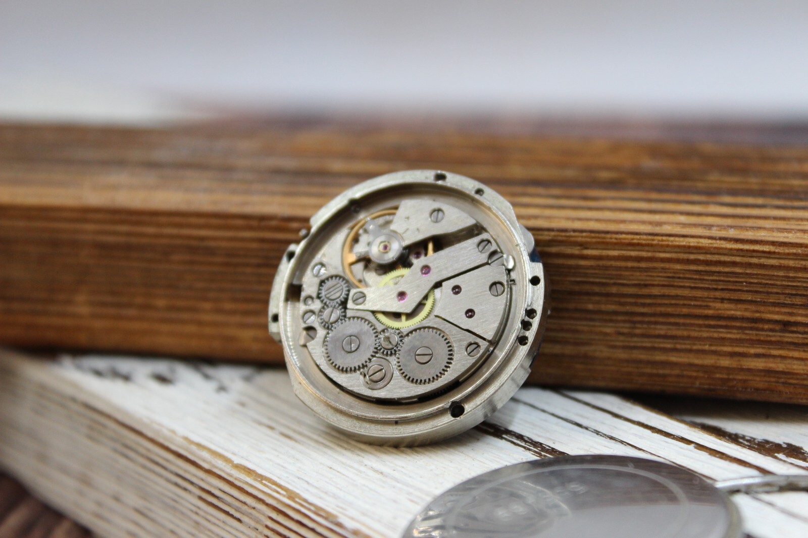 The dial of the men’s watch Slava 2628 26 stone of the USSR does not work