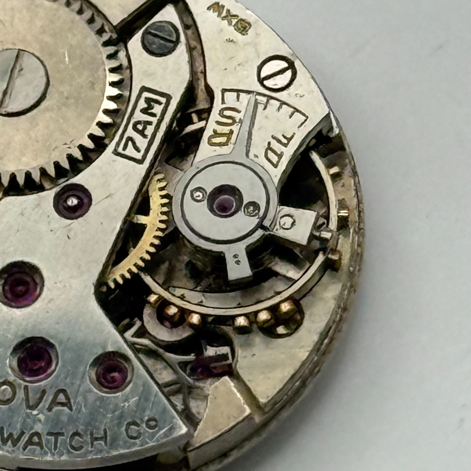 Bulova 7AM Watch Movement Running Swiss 17Jewels Manual Wind Parts Repair 17.1mm
