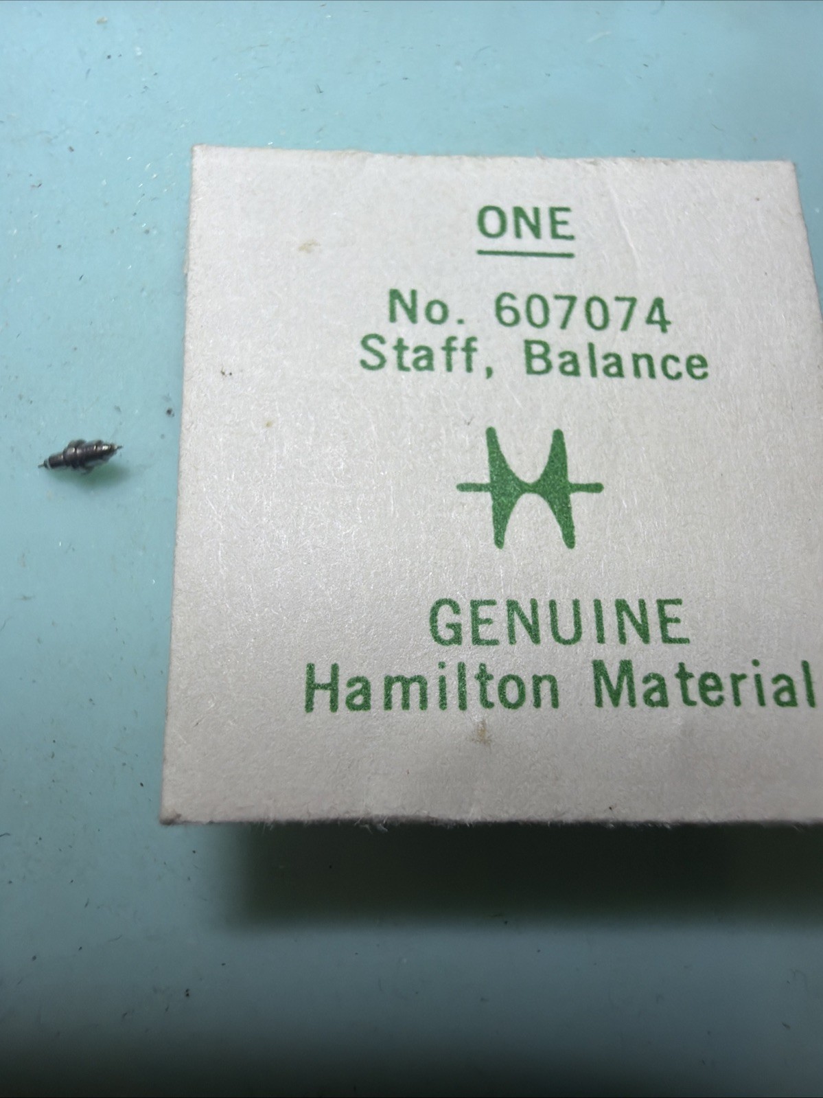Hamilton #607074 – 12 Size Pocket Watch Balance Staff – Factory #3050 – NOS