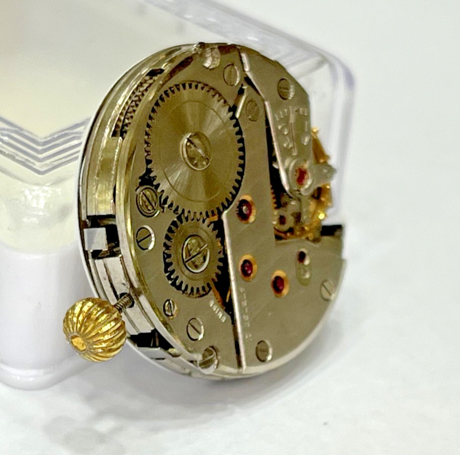 Triple Date Moonphase Dial & Movement Manual Chronograph Lucien Rochat Swiss