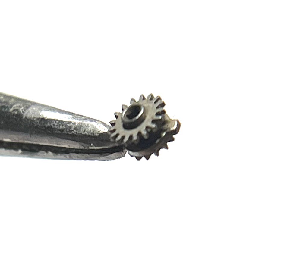 Citizen 8200A Movement Replacement Part 064-45 Cannon Pinion