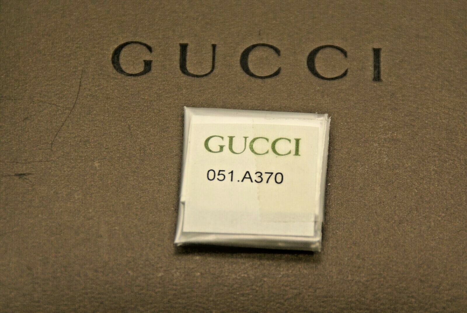 New Gucci Replacement Dial – 1900 L – White with Silver Lettering