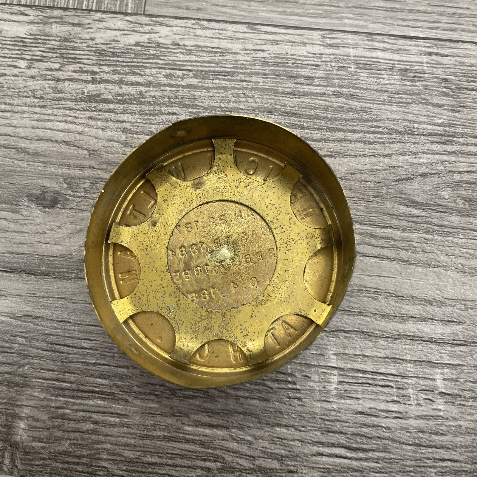 Vintage American Waltham Watch Co. Brass Pocket Movement Holder Round W/Label