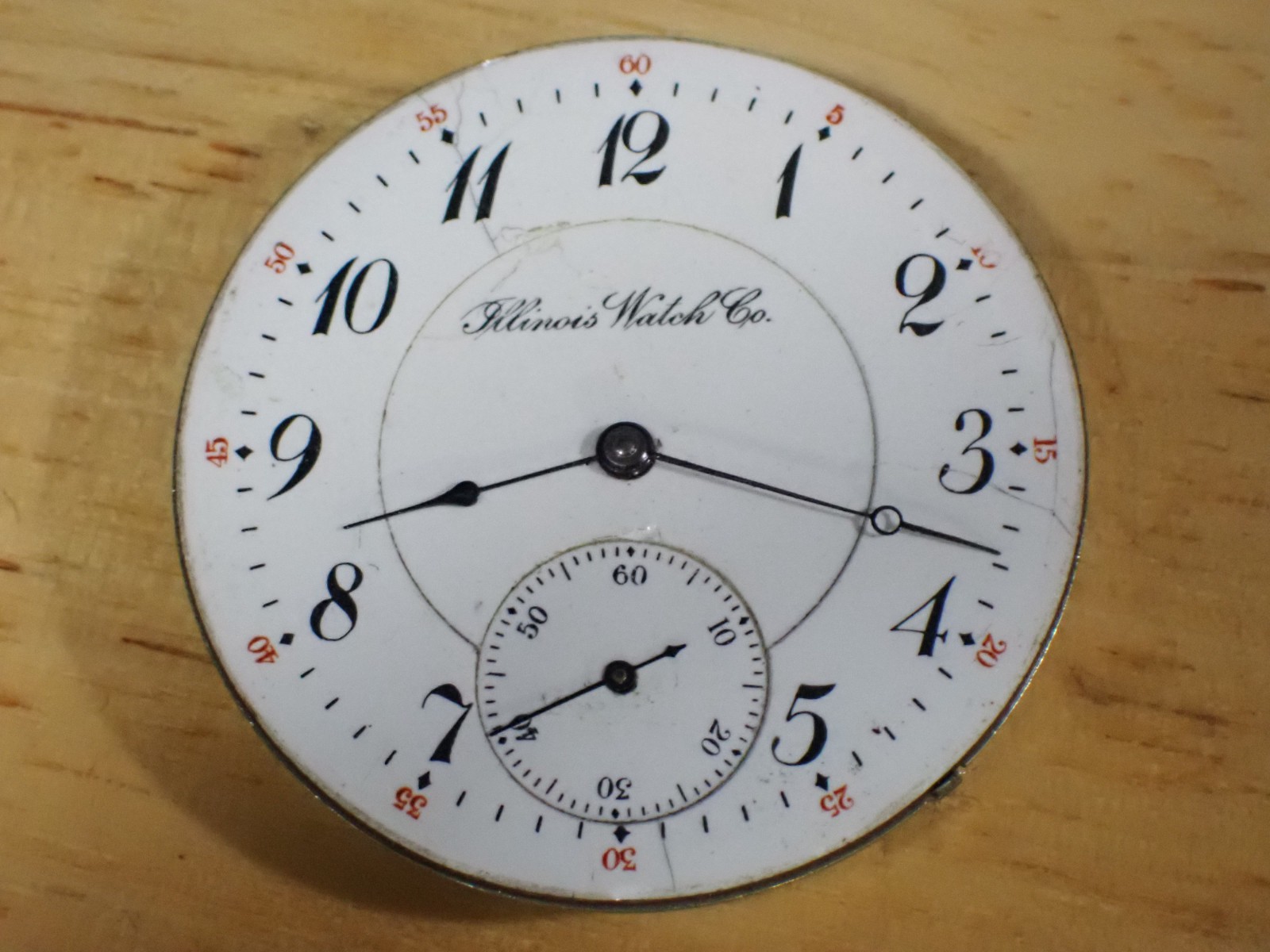 1899 Illinois 17 Jewel Grade 194 Manual Wind Pocket Watch Movement runs No. 555