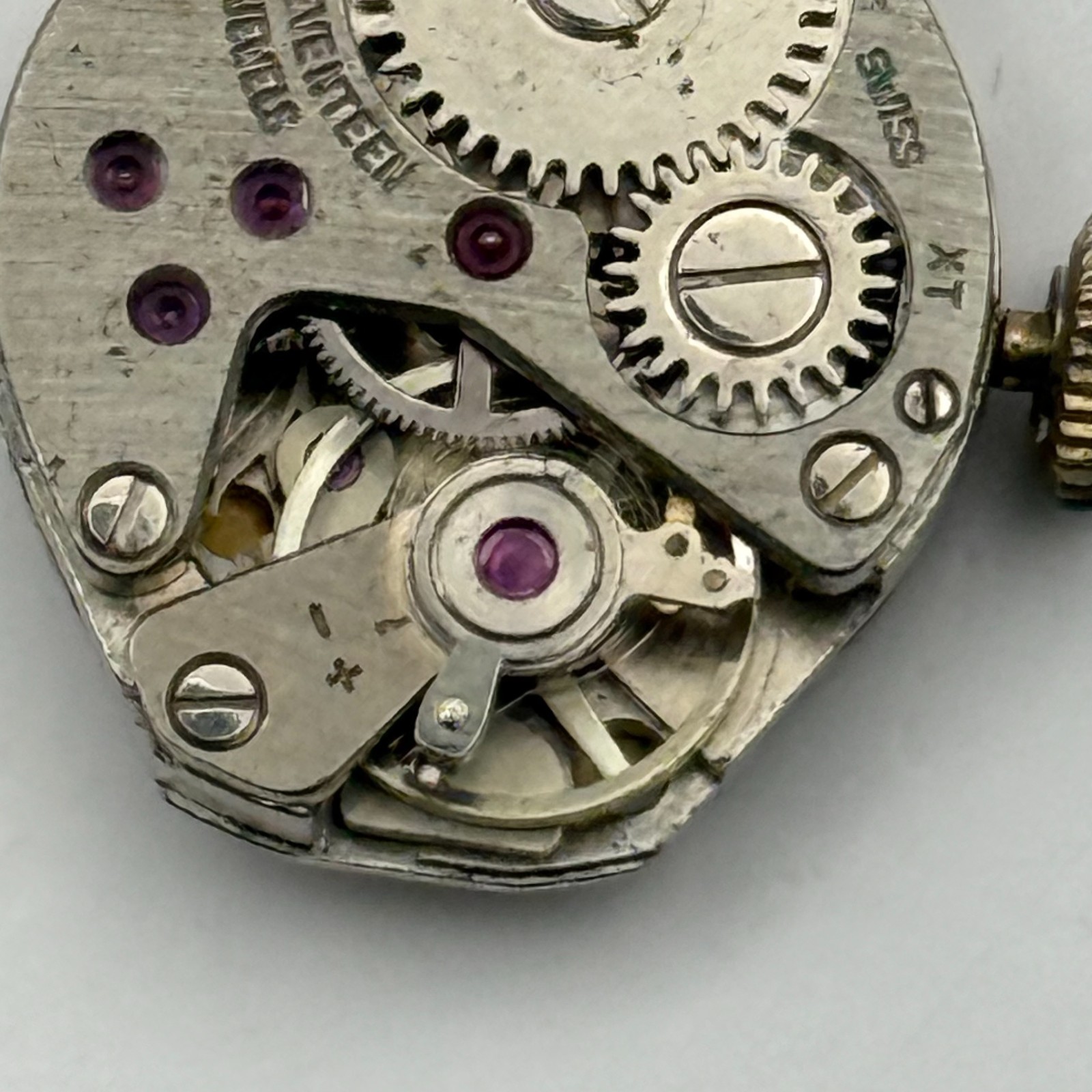 FHF ST 69-21 Watch Movement Ingersoll 17 Jewels Lever Manual Wind Parts 17.7mm