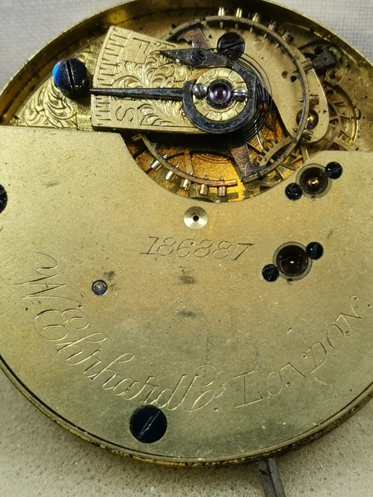 W. Ehrhardt Watch Company London Pocket Watch Movement 41.3 mm Parts/ Repair!