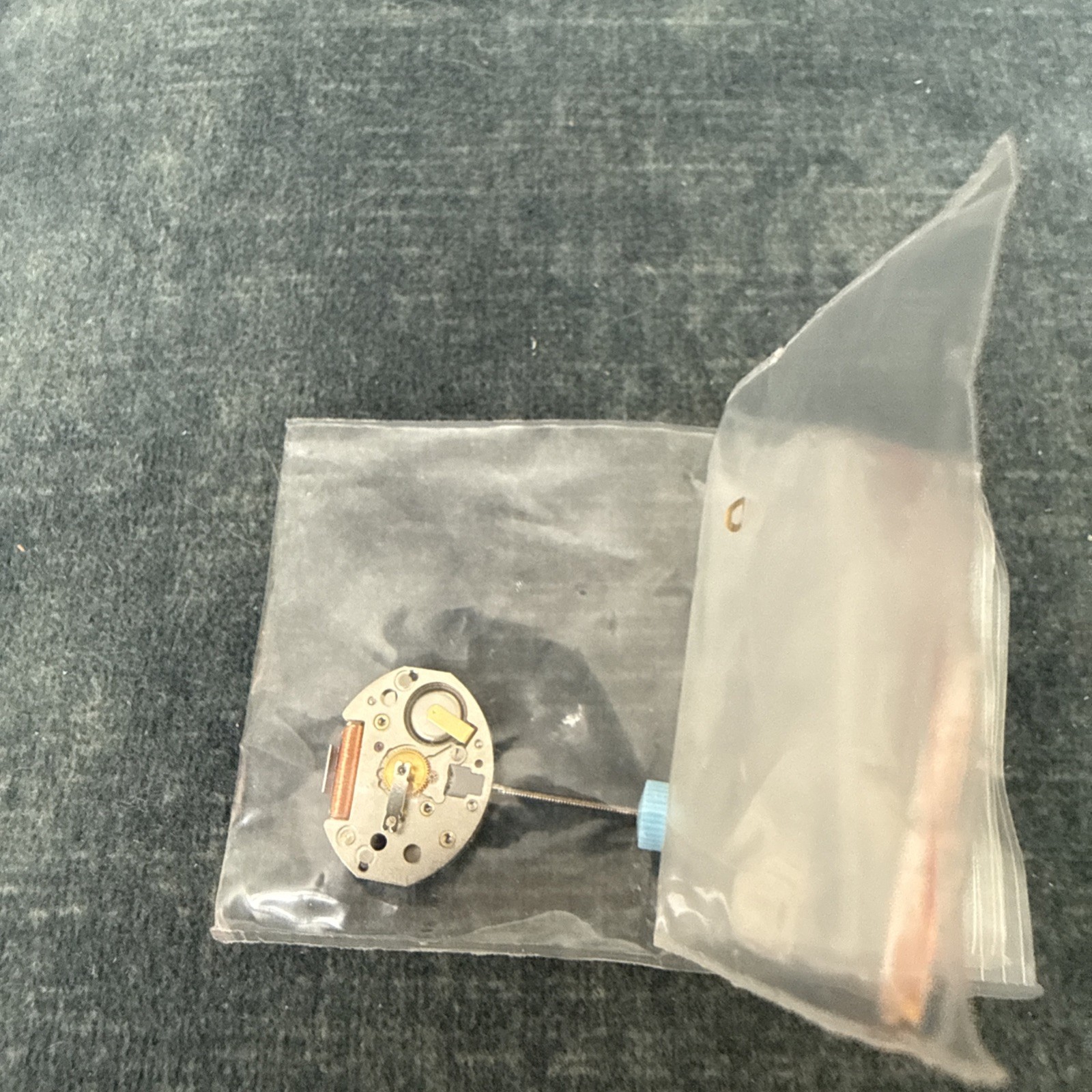 Ronda 753 RL753 Quartz Watch Movement untested , spares no returns