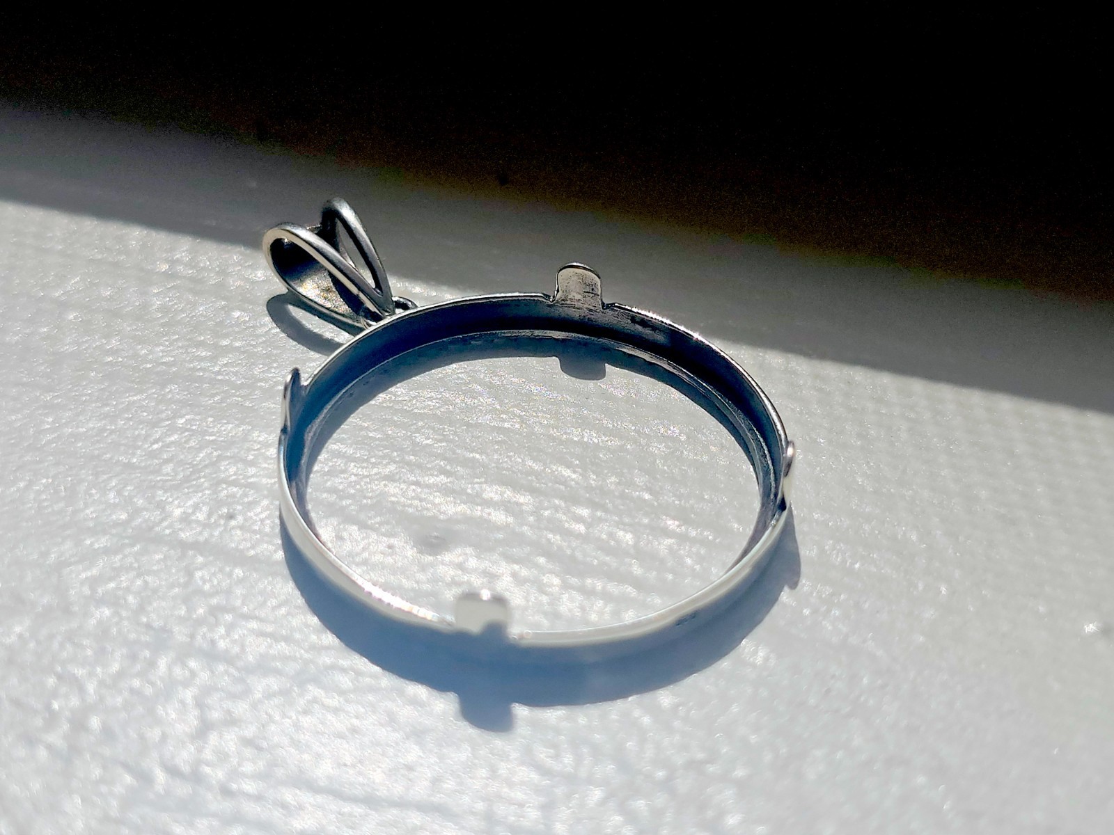 925 Sterling Silver Prong Back Illusion Edge Bezel for 26mm Susan B Anthony