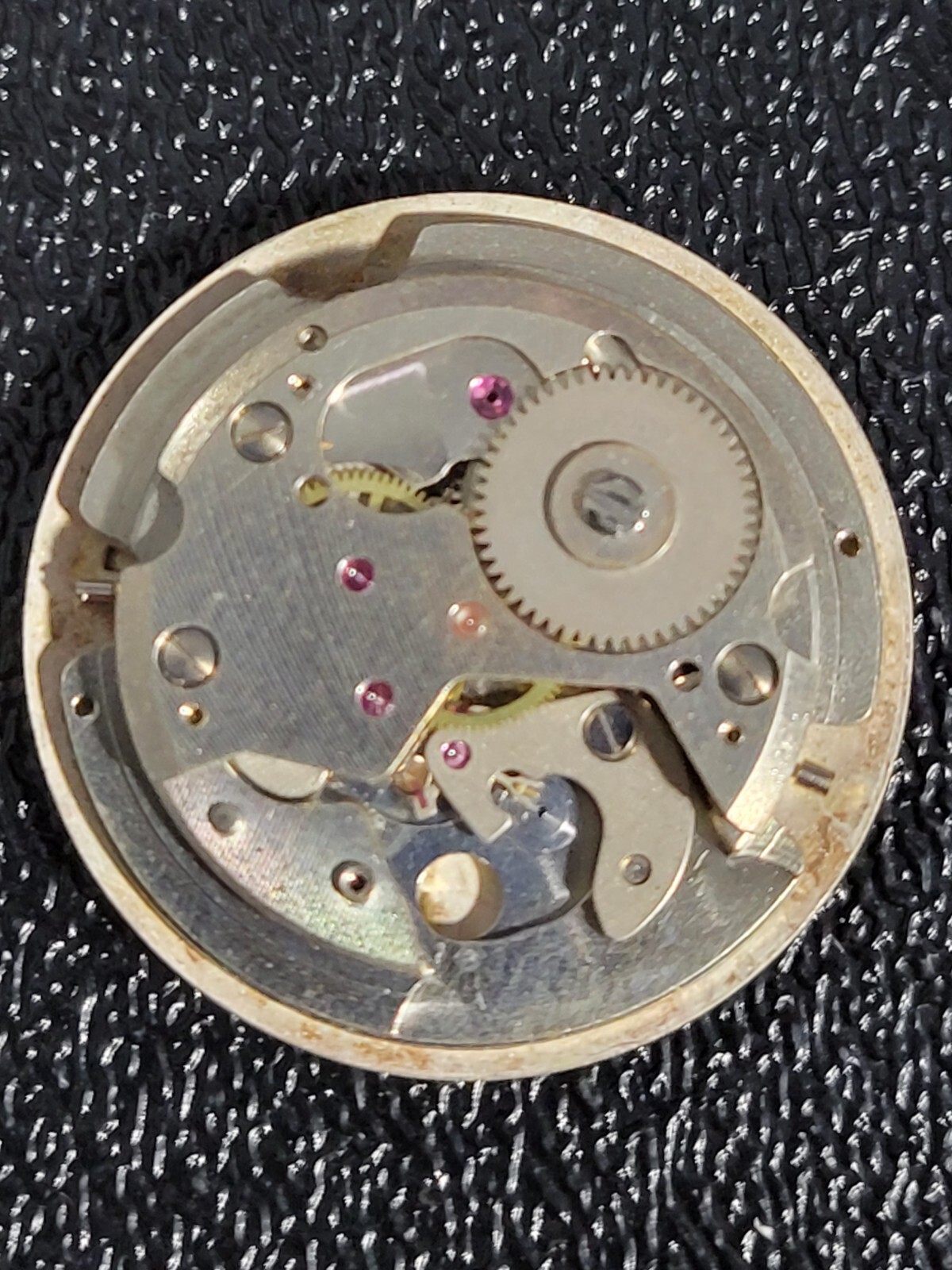 LOT WALTHAM BENRUS HELZBERG MOVEMENTS VARIOUS CONDITIONS / COMPLETION = W1/7
