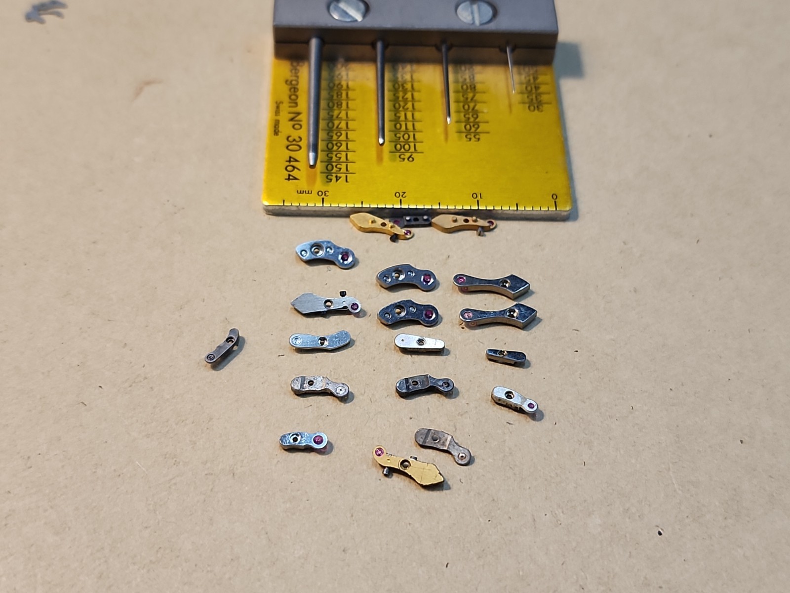 Lot Of Mixed Wristwatch Bridges Movement Parts Spares Repairs