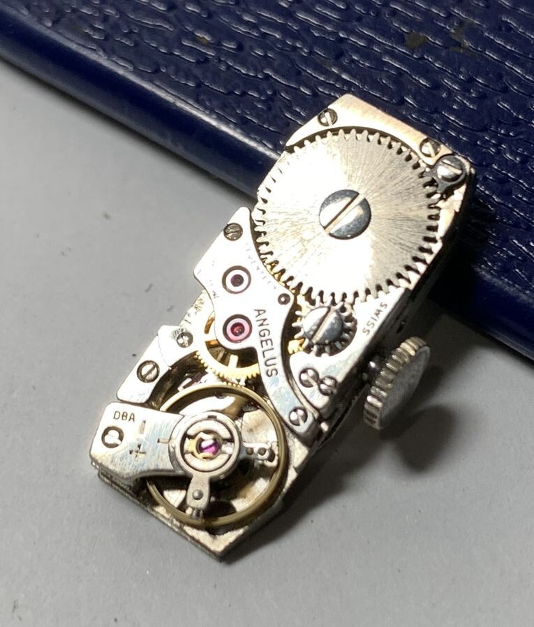 1950s Angelus Watch Co Ladies 17J Swiss Baguette FHF 59 Movement Dial Hands RUNS