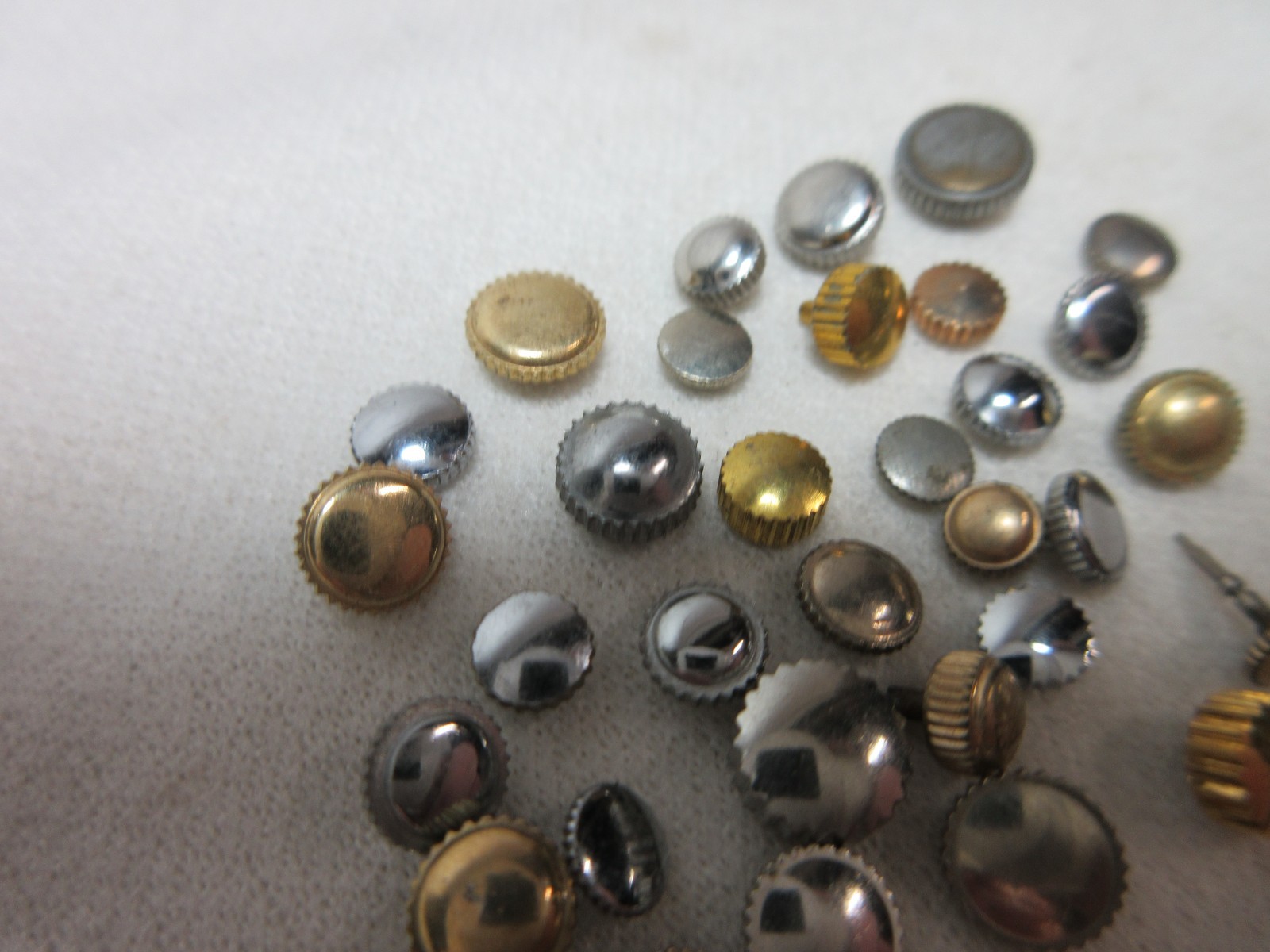 LOT OF 35 WATCH CROWNS WATCHMAKERS PARTS ASSORTED LOT SOME GOLD FILLED PLATED