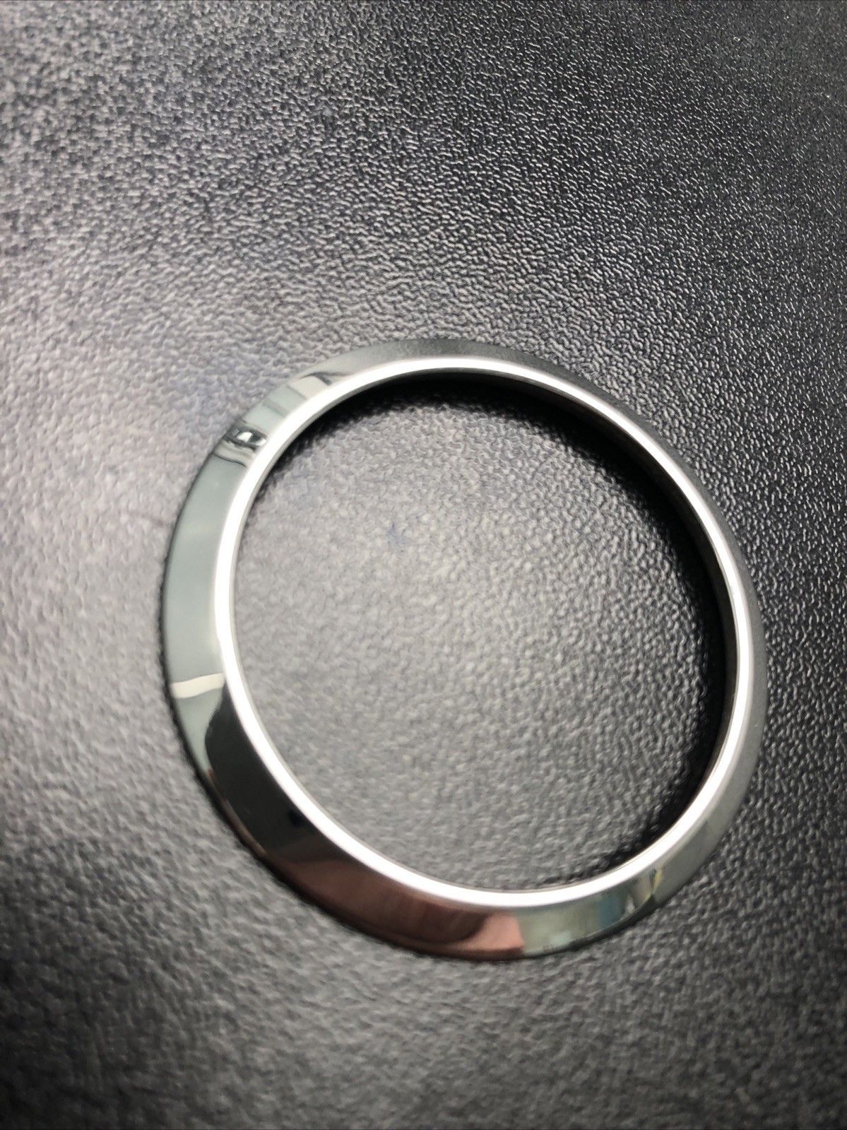 Genuine Rolex Datejust 41mm Stainless Steel Smooth Polished Bezel