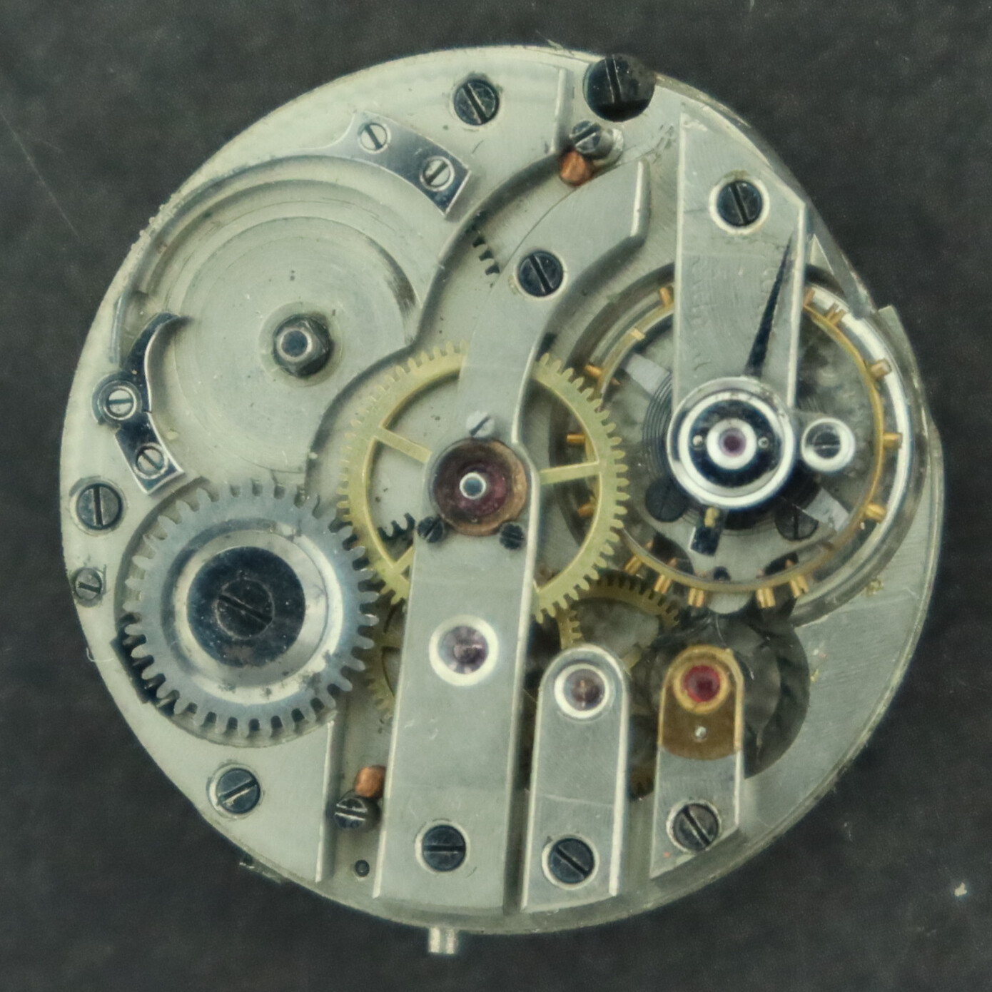 Antique Unbranded 17 Jewel Mechanical Hunter Pocket Watch Movement for Parts
