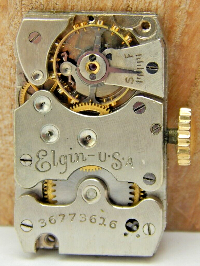 Vintage 7 jewel Elgin 1937 488 18/0s art deco wrist watch movement w/ case back