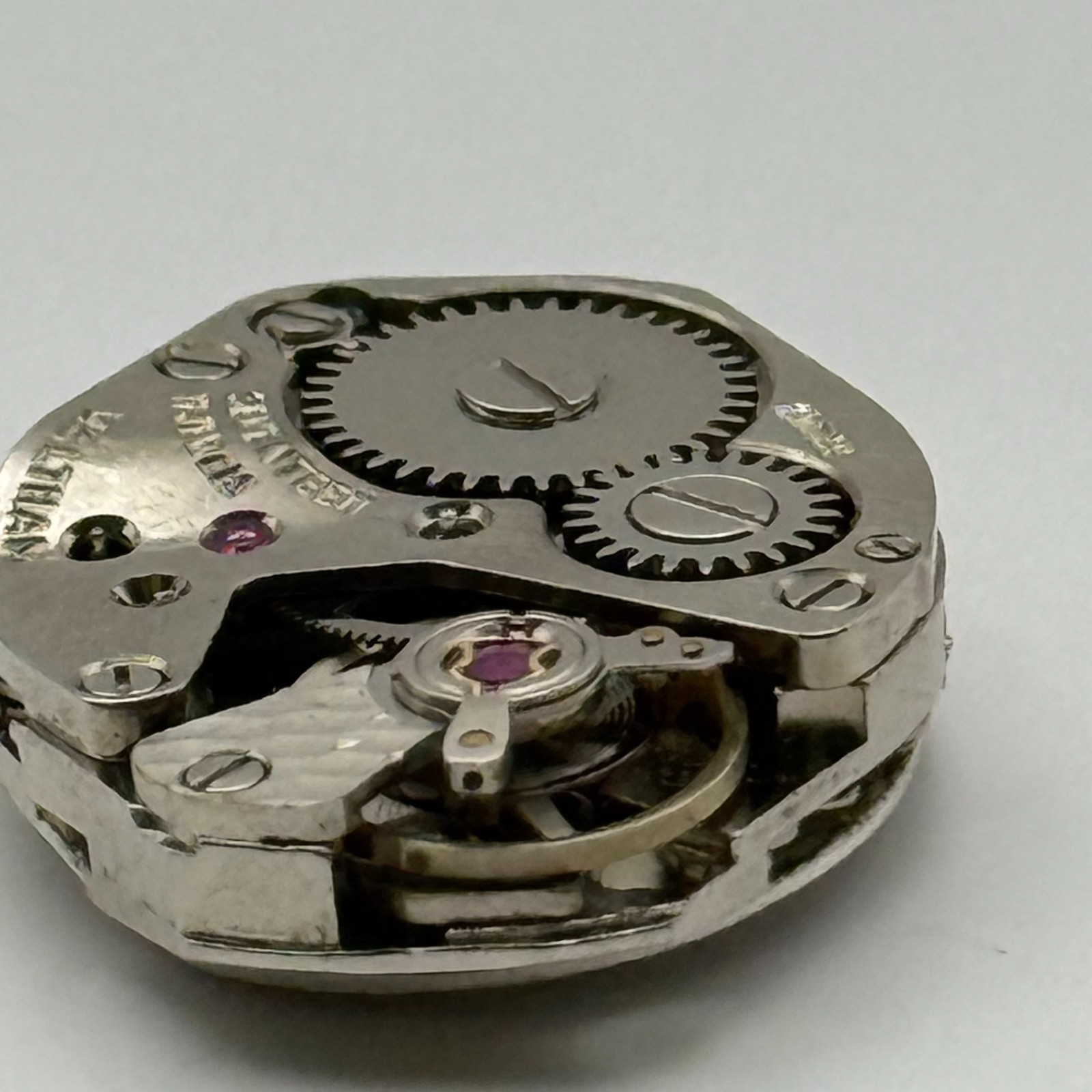FHF 69-21 Watch Movement Waltham 17 Jewels Swiss Manual Wind Parts Repair 15.3mm