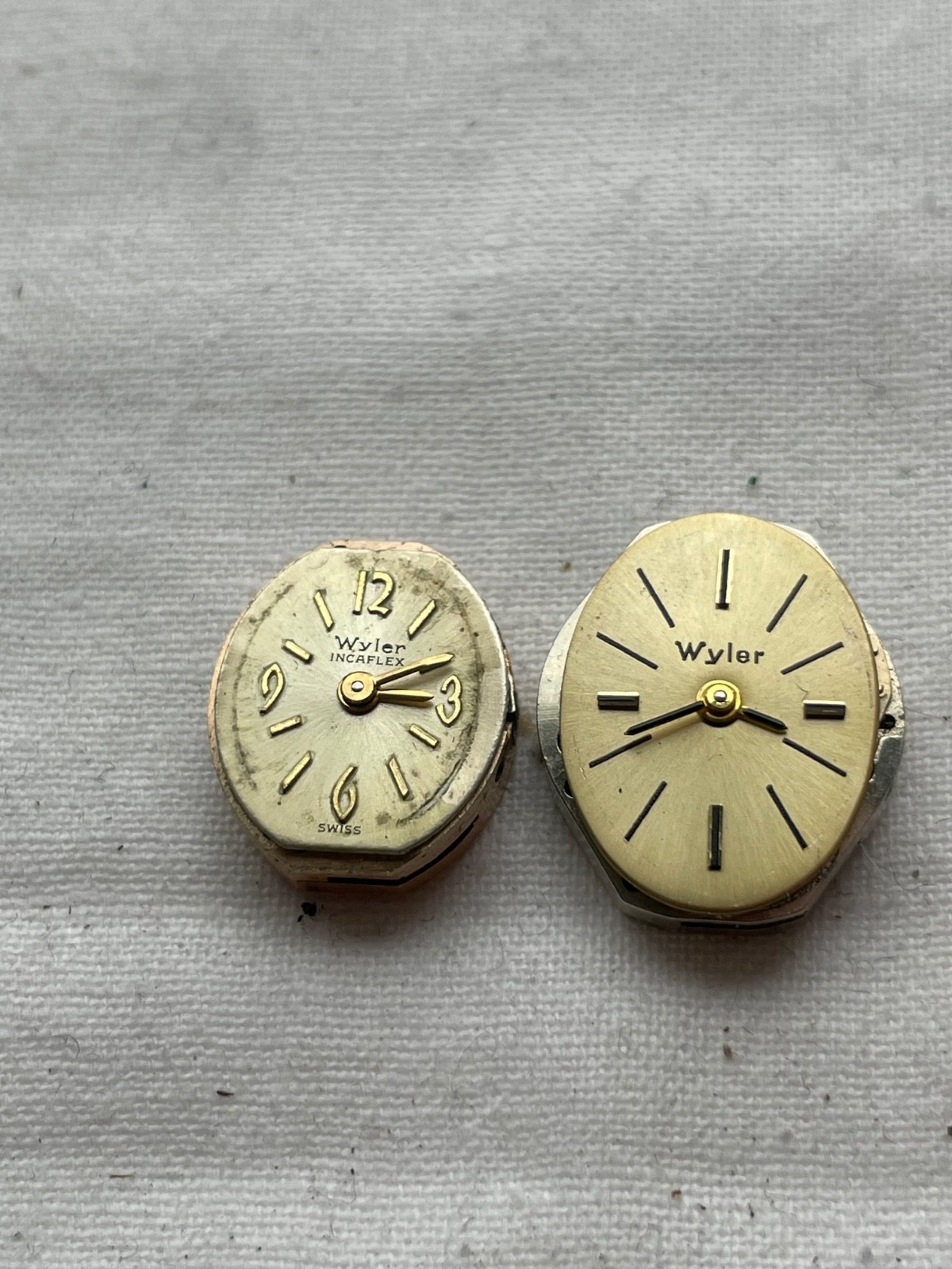 Wyler – 2 movements for womens watch – lot0304