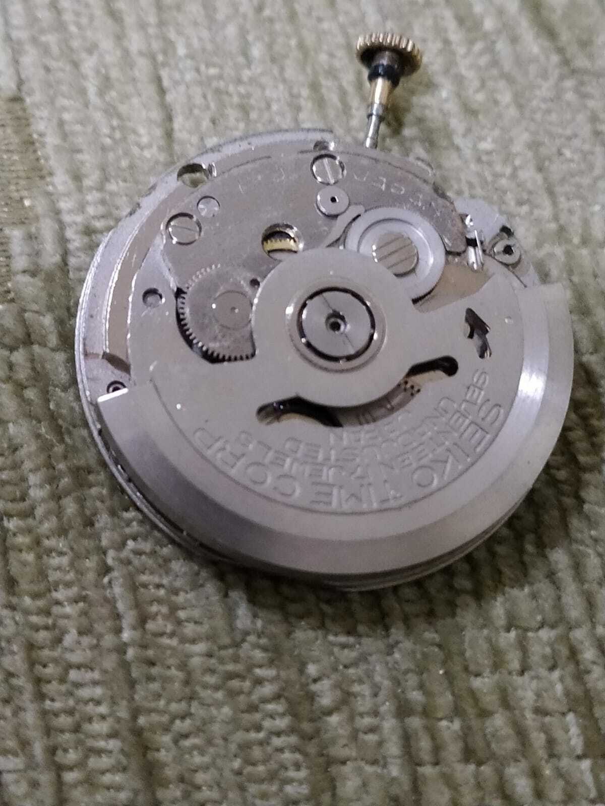 SEIKO 7006A INCOMPLETE MOVEMENT FOR PARTS GOOD BALANCE USED