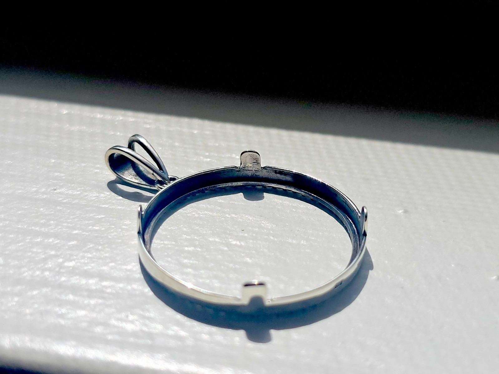 925 Sterling Silver Prong Back Illusion Edge Bezel for 26mm Susan B Anthony