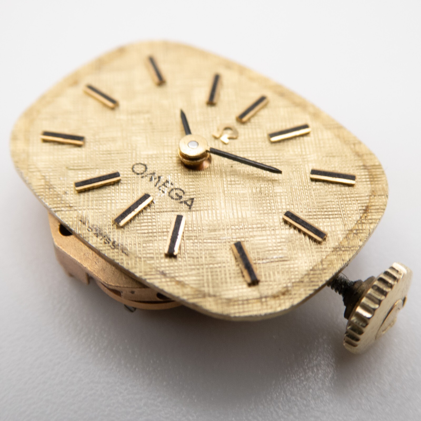 Vintage Omega Caliber 1100 17-Jewel Wristwatch Movement, Gains 10 minutes/day