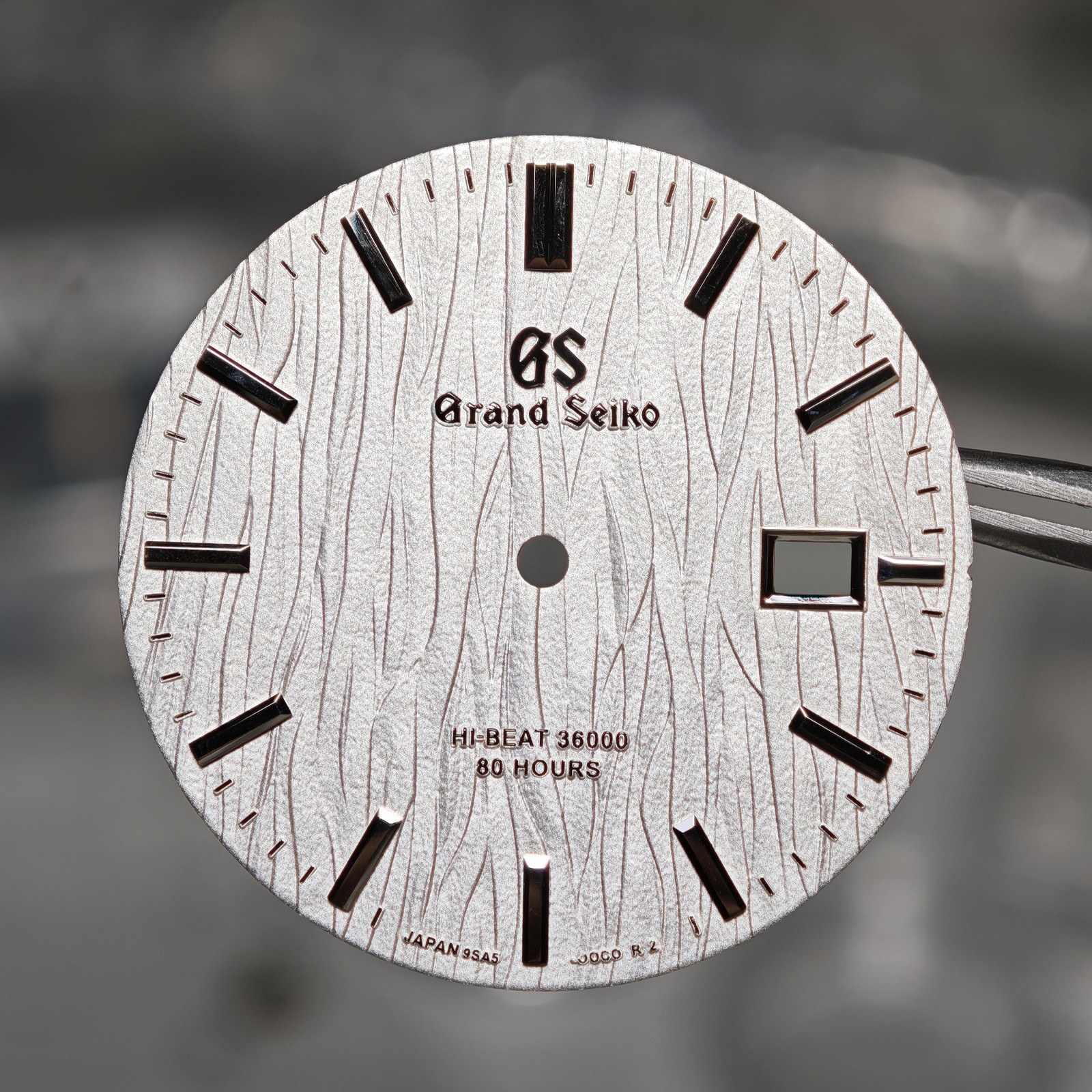 32.3mm Birch Forest Pattern Watch Dial Date No Lume for Nh35 ETA2824 Movement