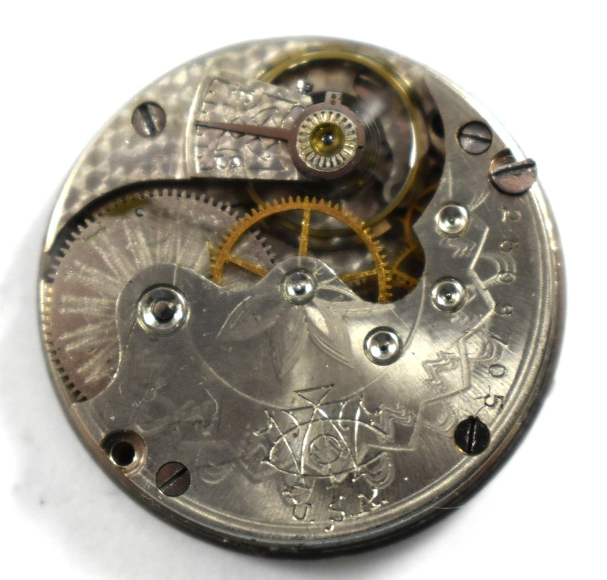 Vintage Trenton 27.83mm Hunting Pocket Watch Movement lot.k6