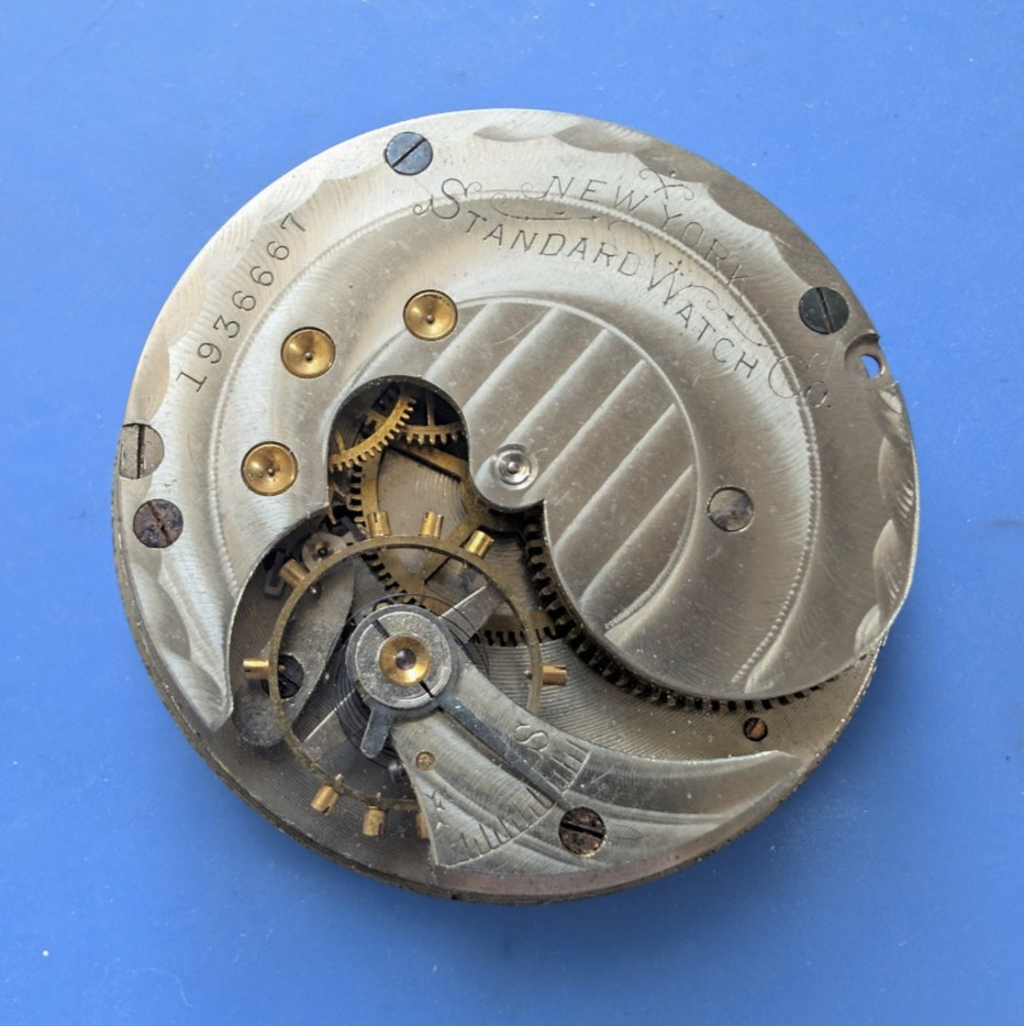 VINTAGE 18 SIZE NY STANDARD GRADE 60 HUNTING POCKET WATCH MOVEMENT FOR PARTS