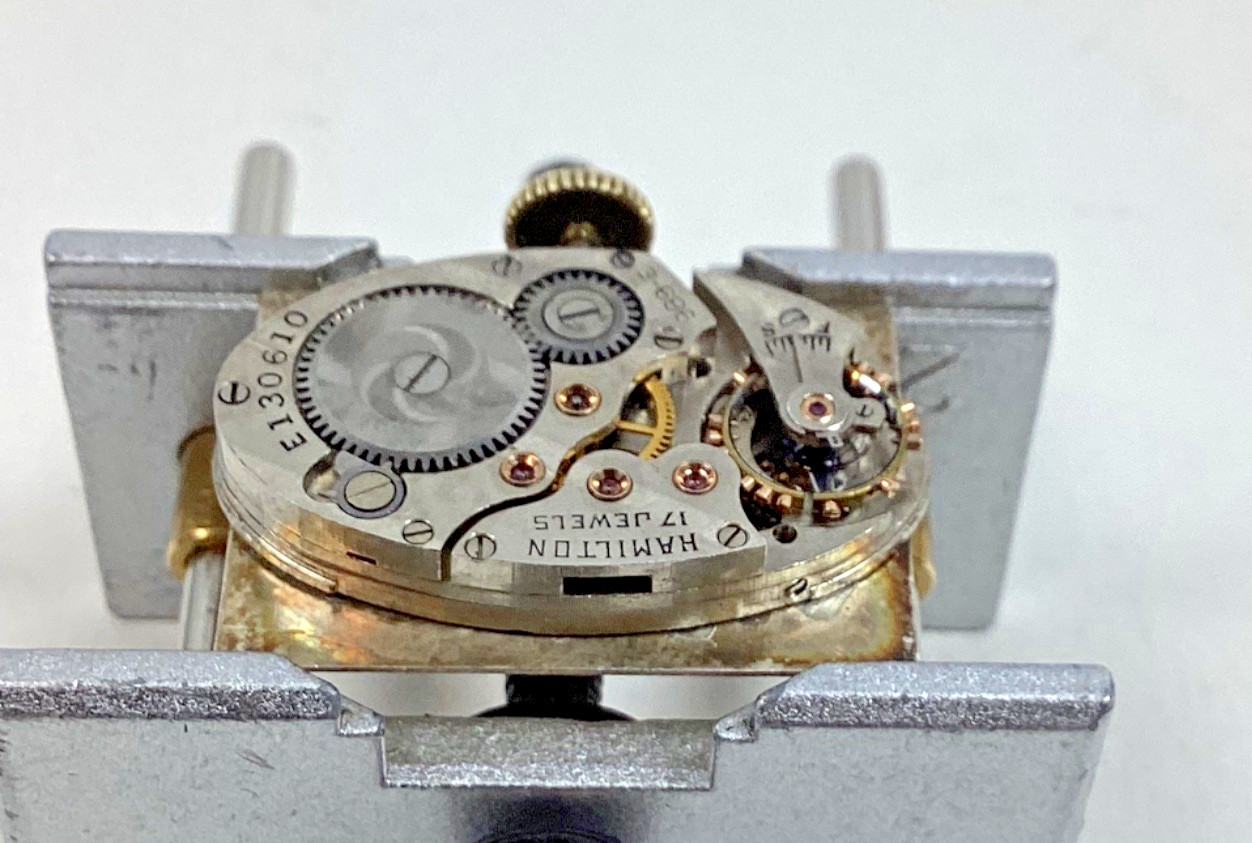 Vintage HamiltonTank Style 17 Jewel 989-E Movement Parts Repair READ