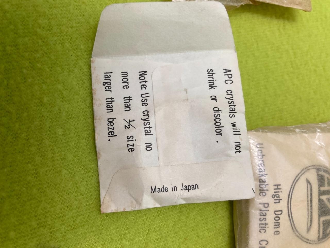 LG Lot 65 Pcs NOS APC Genuine Plastic High Round Watch Crystals Over 25 Sizes