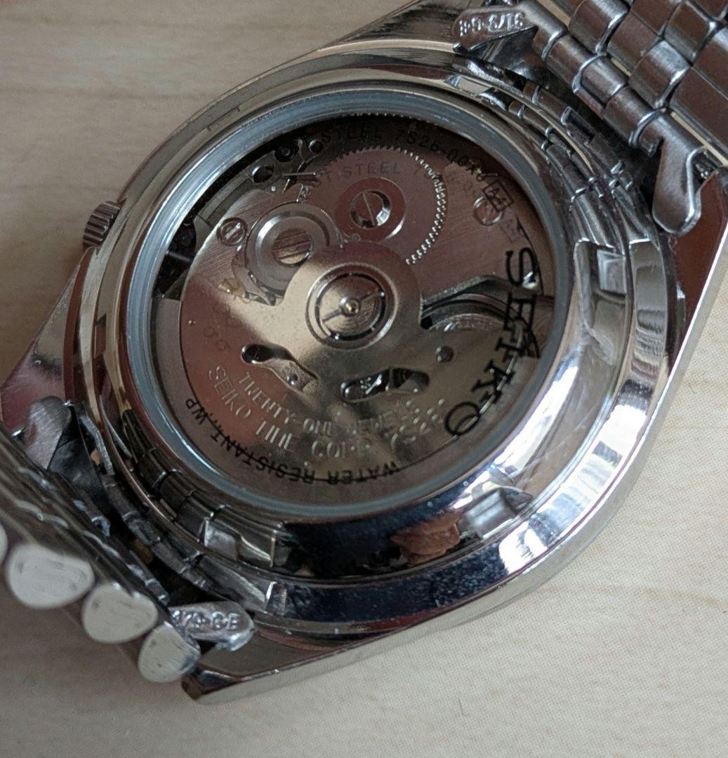 Seiko 5 movement replaced with a new one.