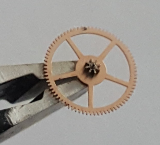 Omega Caliber 550 Part Number 1243 (4th Wheel)
