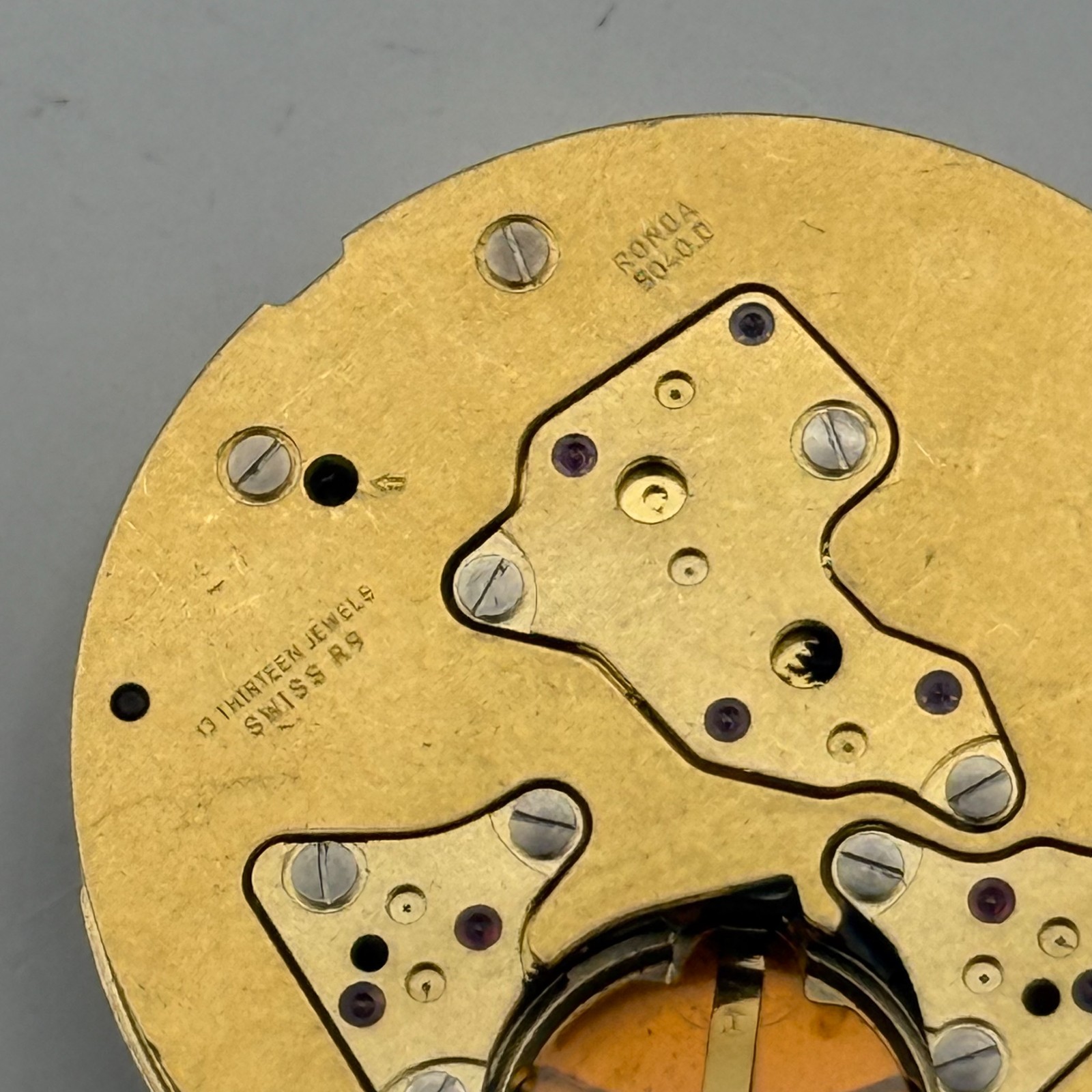 Ronda 5040.D Watch Movement Quartz Swiss R9 13 Jewels Parts Repair Spares 28.5mm