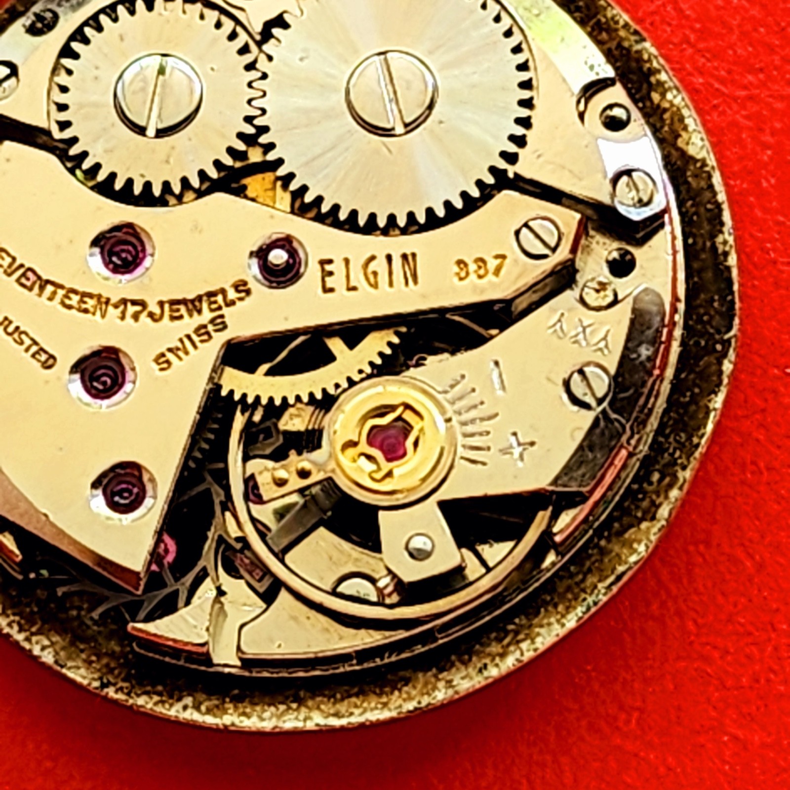 Elgin Sportsman 17 Watch Movement 887 Crown Stem Dial Balance Wheel Parts