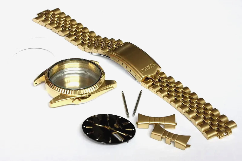 NEW GOLD PLATED CASE FLUTED BEZEL,BLACK DIAL, HANDS,BRACELET AUTOMATIC 7S26-3119