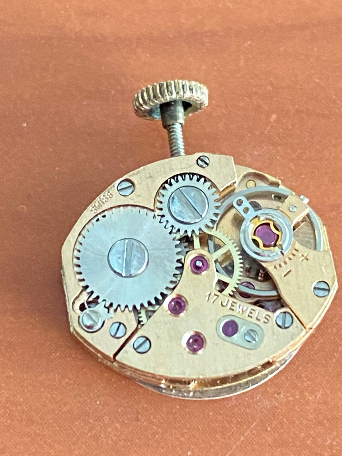 VINTAGE MENDYS WRIST WATCH MOVEMENT, CAL. AS 1677, KEEPING TIME, 17 JEWEL