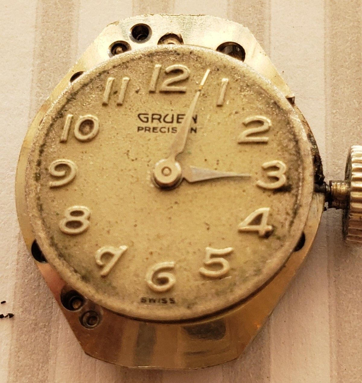 LOT OF 4 VINTAGE WIND-UP WATCHES FOR PARTS OMEGS, ELGIN, GRUEN, HALTOM’S, Belvil