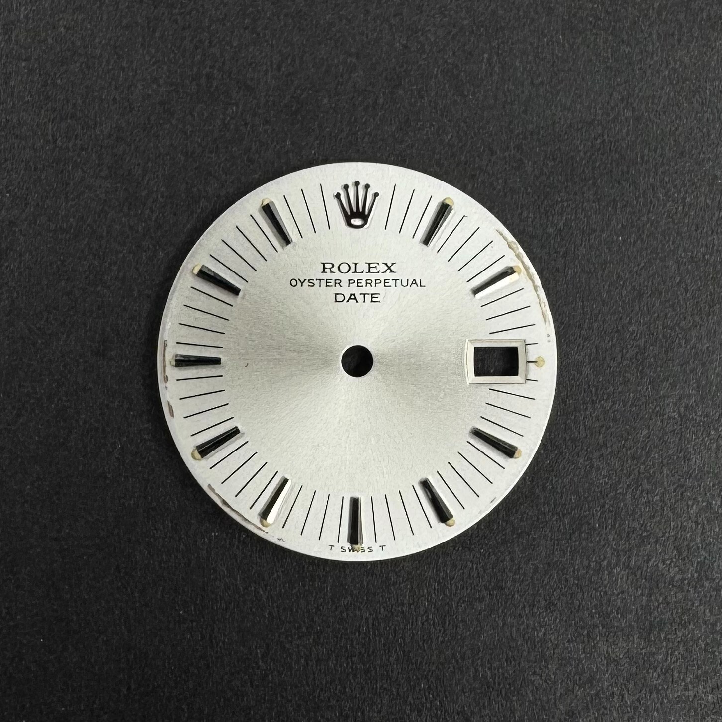 AUTHENTIC ROLEX LADIES 26MM DATE SILVER WHITE GOLD INDEX DIAL 69174