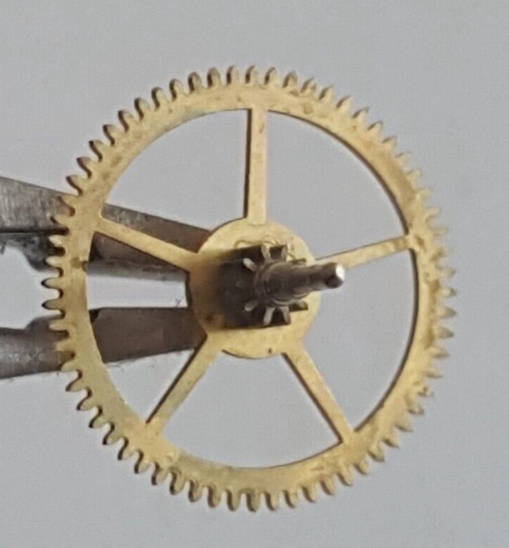 FE (France Ebauche) Caliber 233-60 Part Number 201 (Center Wheel)