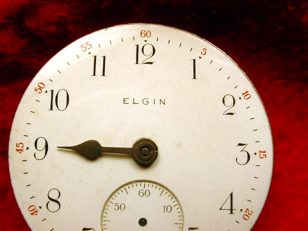 ELGIN 16 SIZE MOVEMENT LOOK AT PHOTOS FOR DETAILS!! #M-414