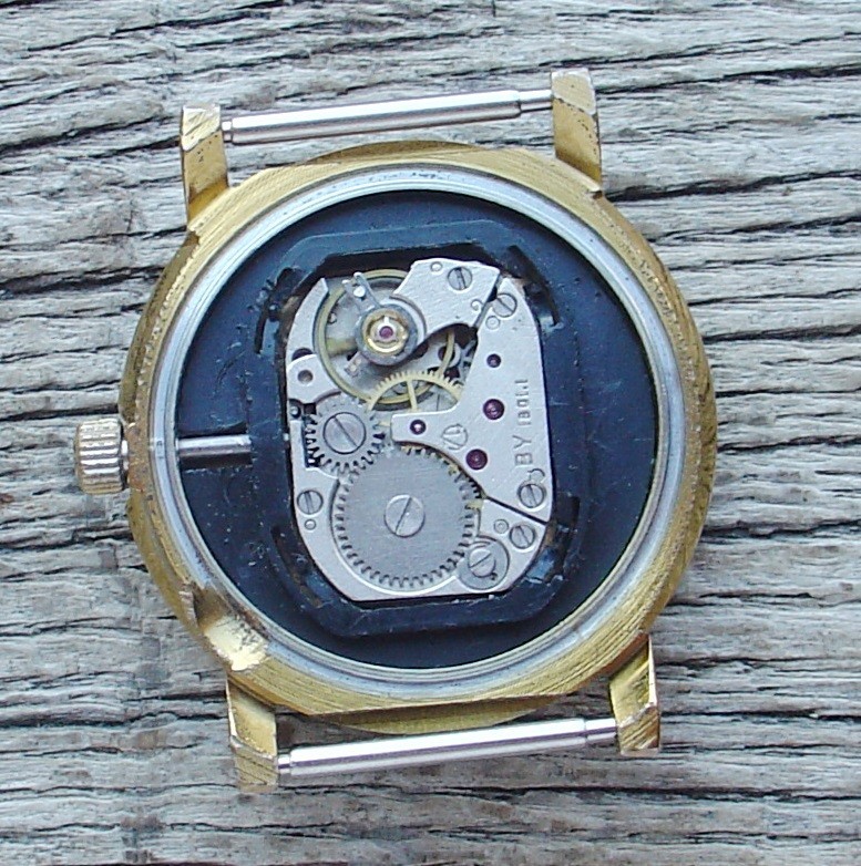 Vintage Dress watch Luch (Russia USSR) mens watch . BLACK DIAL.